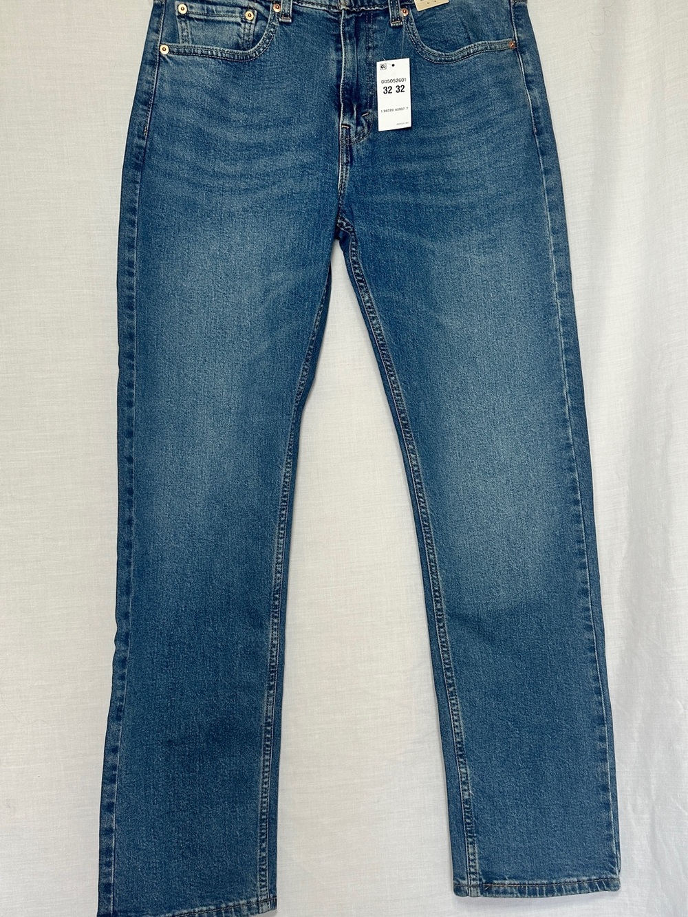 Levi’s 505 Men’s 32x32 NWT Straight Leg Blue Denim Jeans Classic Regular